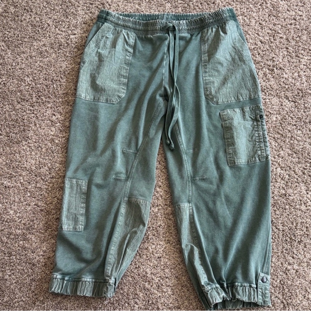 Anthropologie Daily Practice joggers in spruce green size large